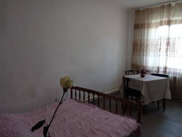 Фото номера Двухместный номер с 1 кроватью, вид на парк Дома для отпуска Homestay Gori г. Гори 21